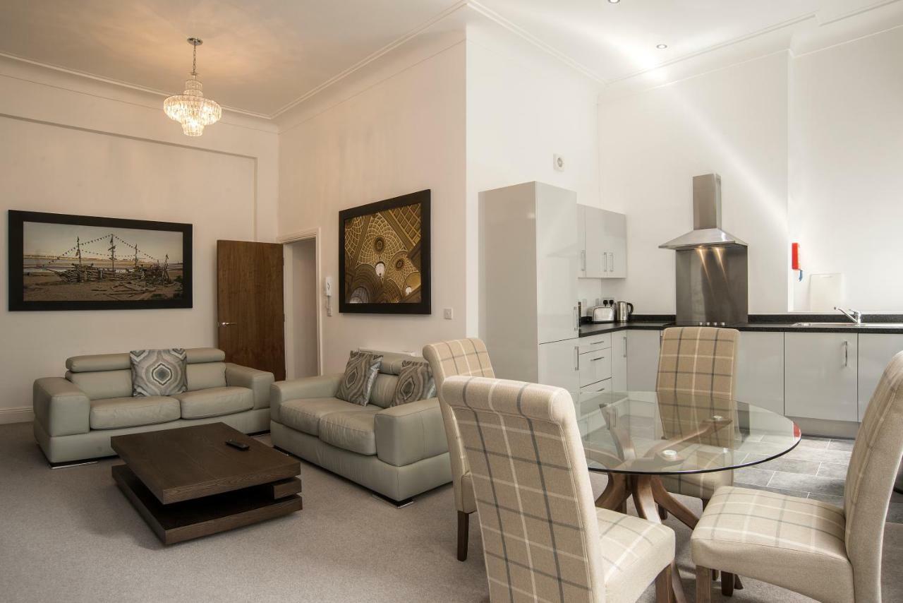 Апартаменты The Castle Collection 14 Cook Street Ливерпуль Экстерьер фото